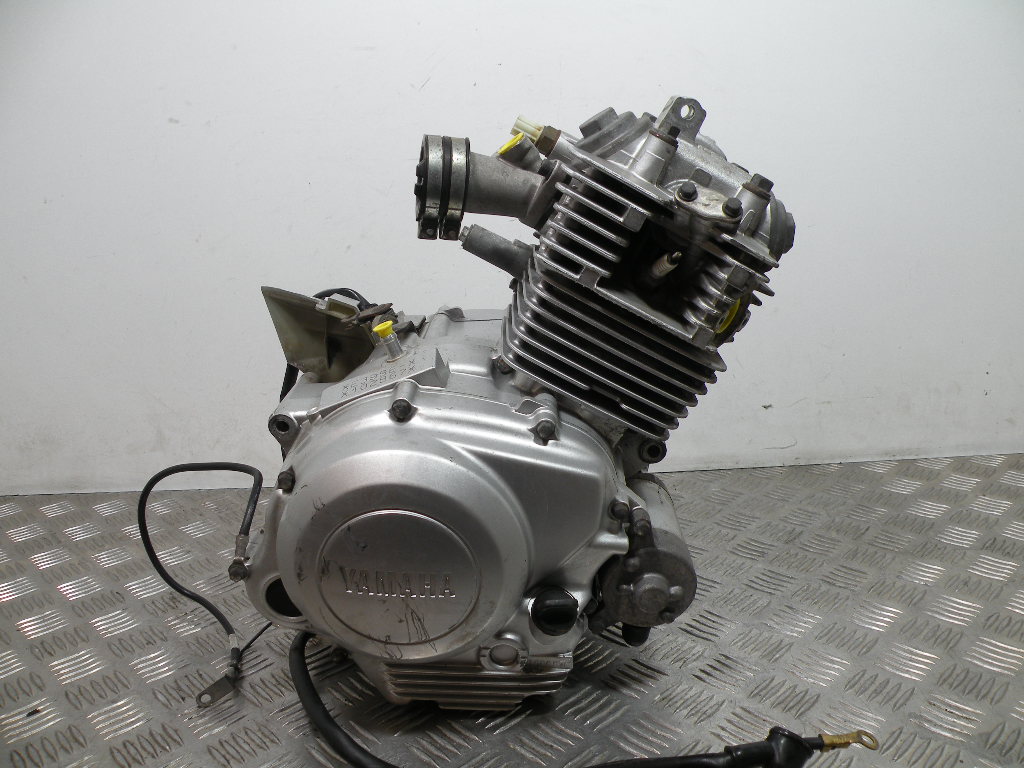 Moteur YAMAHA 125 YBR 4t -2010- (E399E)(14 287 km)
