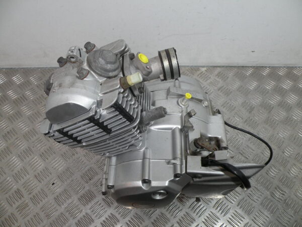 Moteur YAMAHA 125 YBR 4t -2010- (E399E)(14 287 km)