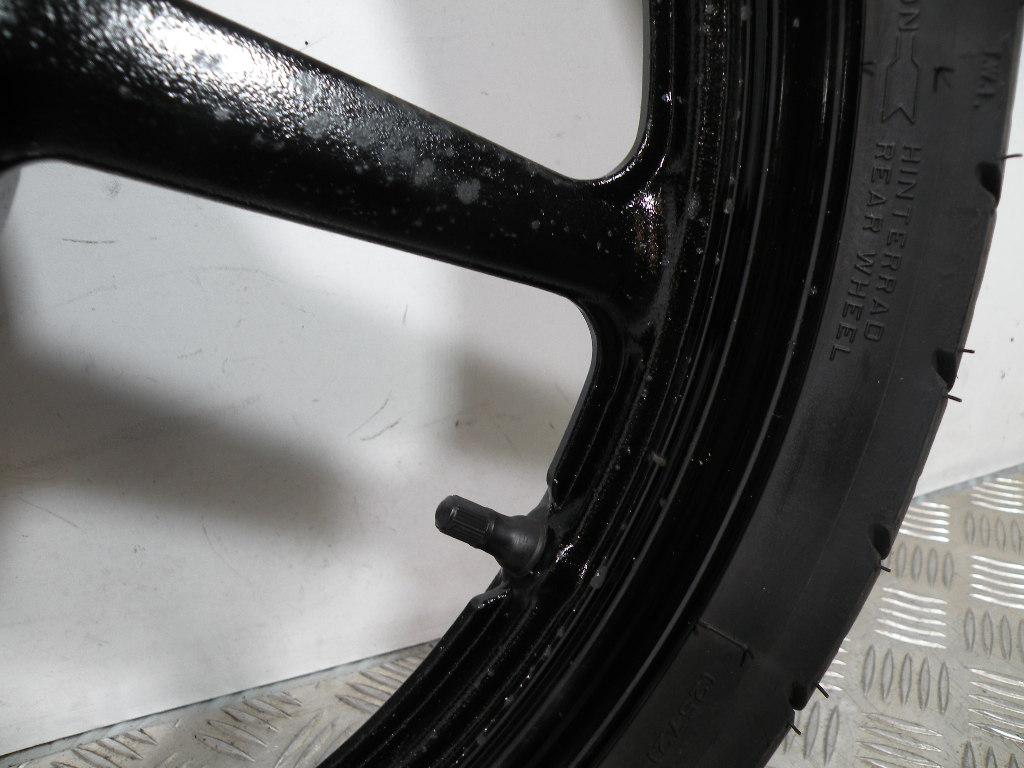 Roue arrière YAMAHA 125 YBR 4t -2010-