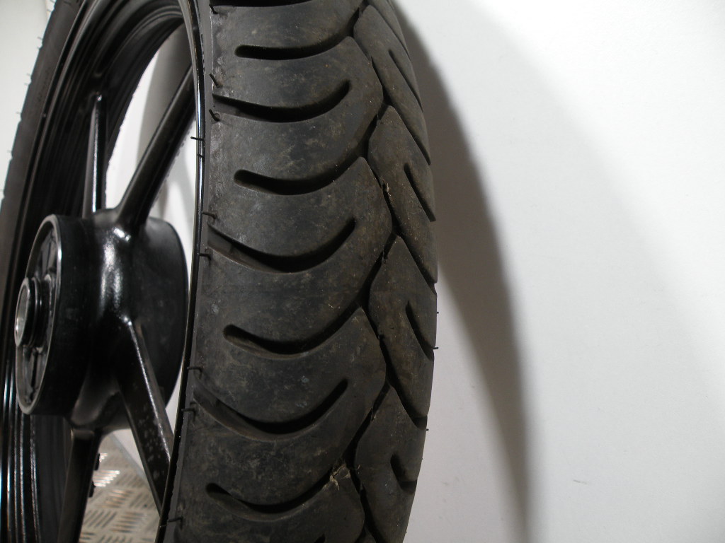 Roue arrière YAMAHA 125 YBR 4t -2010-