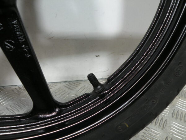 Roue avant YAMAHA 125 YBR 4t -2010-