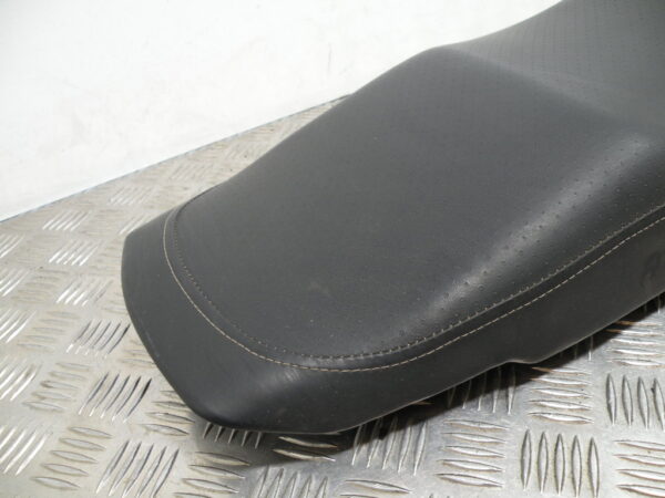 Selle YAMAHA 125 YBR 4t -2010-