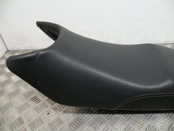 Selle YAMAHA 125 YBR 4t -2010-