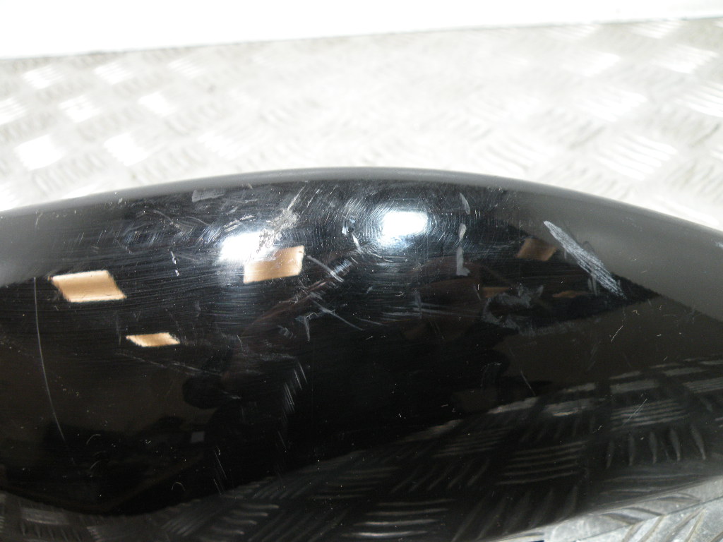 Carénage arrière droit YAMAHA 125 YBR 4t -2010-