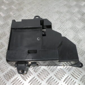 Support batterie YAMAHA 125 YBR 4t -2010-