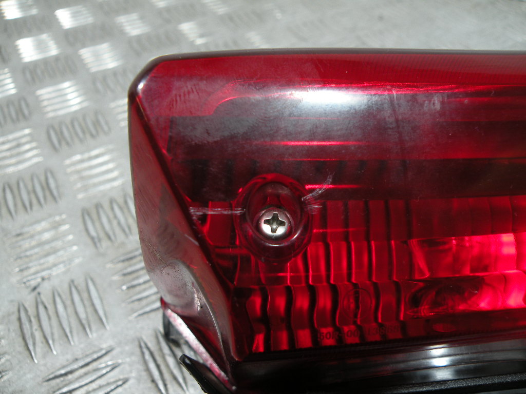 Feu arrière YAMAHA 125 YBR 4t -2010-
