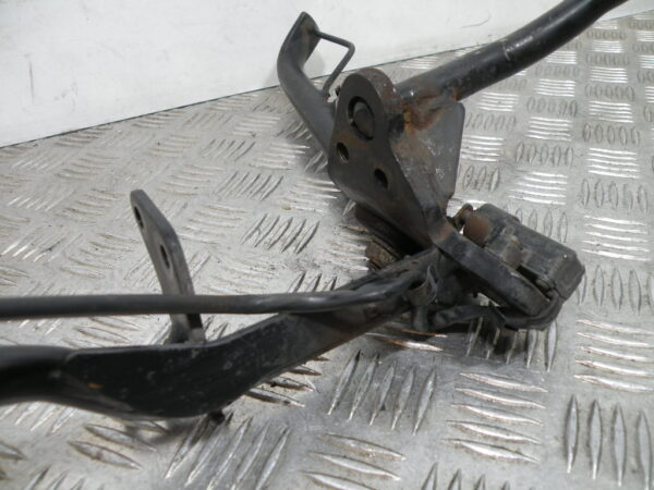 Support béquille latérale YAMAHA 125 YBR 4t -2010-