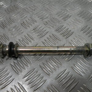 Axe de roue avant YAMAHA 125 YBR 4t -2010-