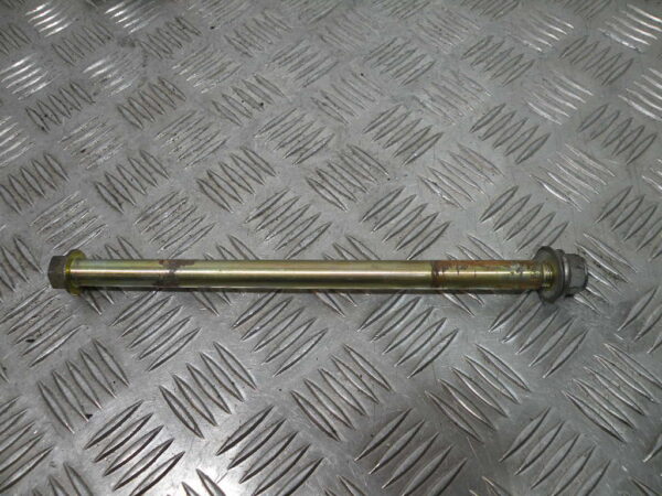 Axe de bras oscillant YAMAHA 125 YBR 4t -2010-