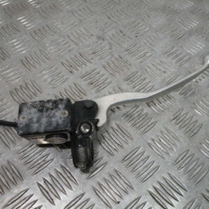Maître cylindre de frein avant YAMAHA 125 YBR 4t -2010-