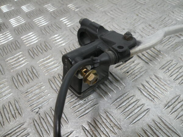 Maître cylindre de frein avant YAMAHA 125 YBR 4t -2010-