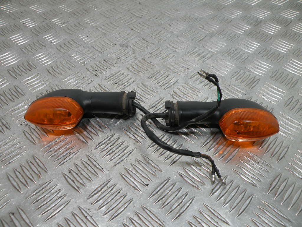 Clignotants avant YAMAHA 125 YBR 4t -2010-