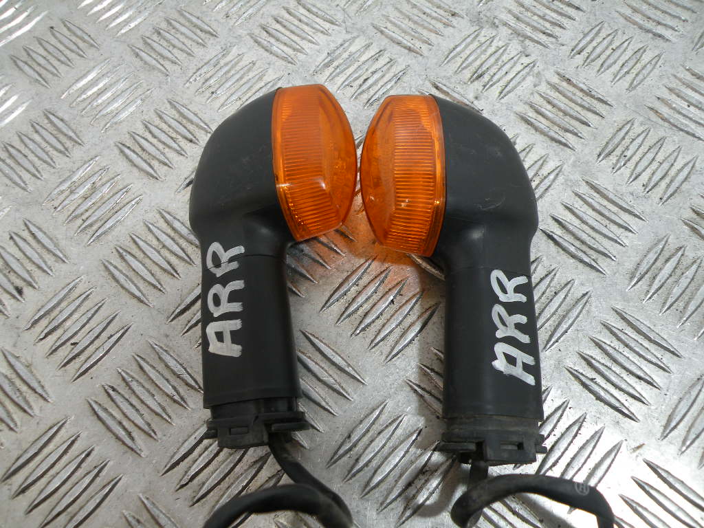 Clignotants arrière YAMAHA 125 YBR 4t -2010-