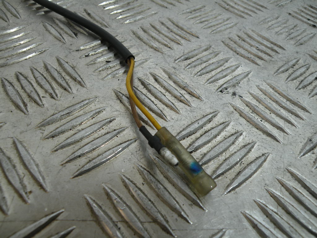 Contacteur stop arrière YAMAHA 125 YBR 4t -2010-