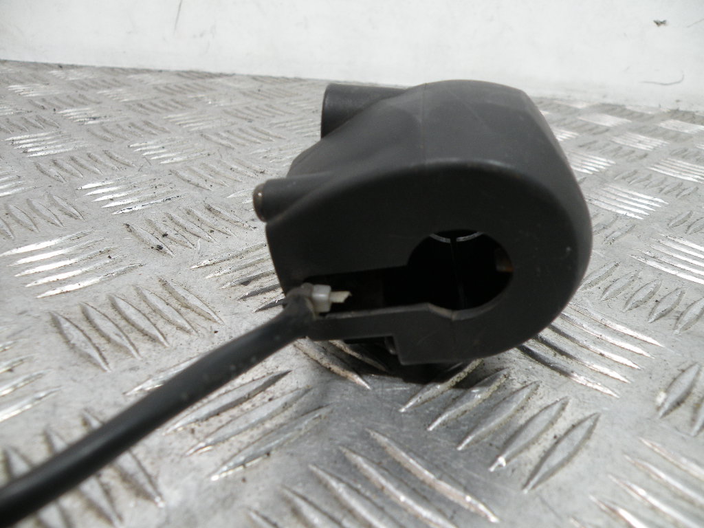 Commodo droit YAMAHA 125 YBR 4t -2010-