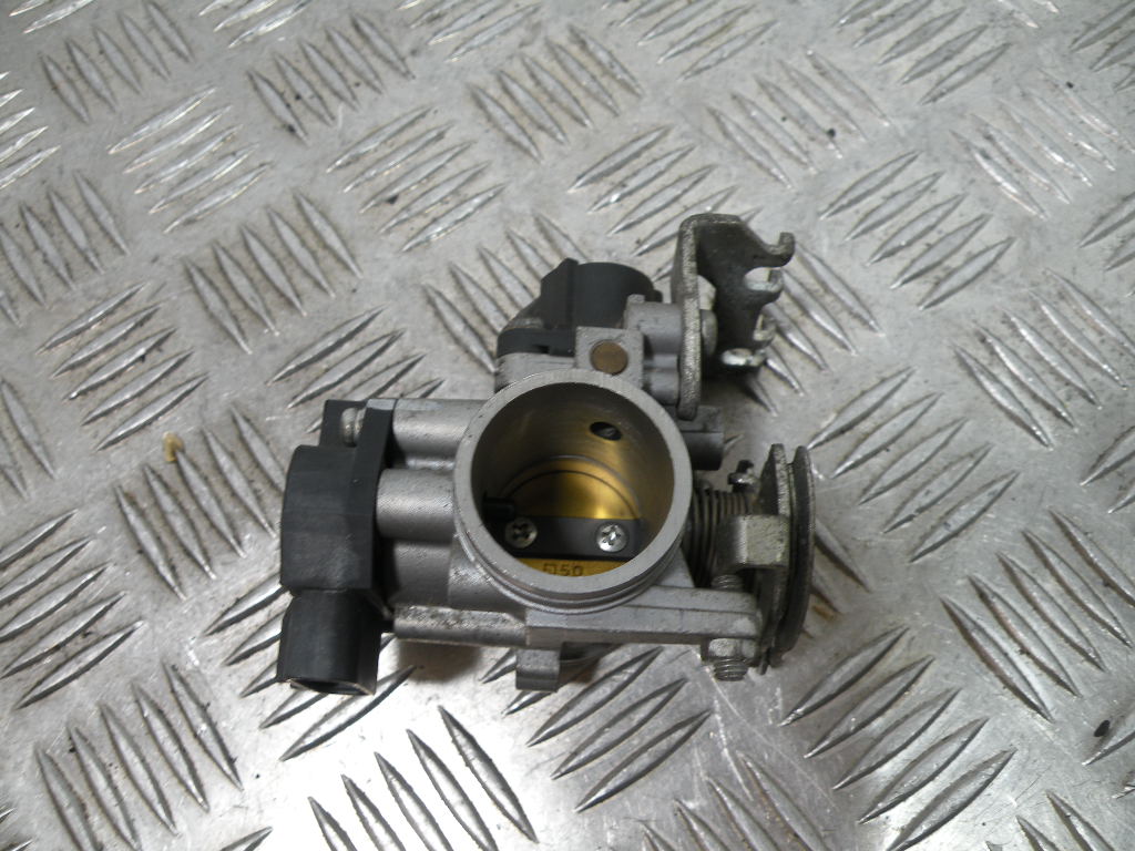 Corps d’injection YAMAHA 125 YBR 4t -2010-