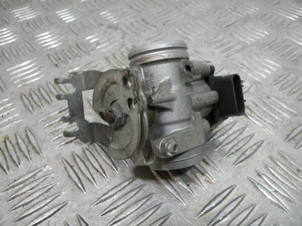 Corps d’injection YAMAHA 125 YBR 4t -2010-