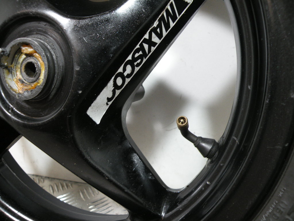 Roue avant MBK 50 STUNT 2t -2007-