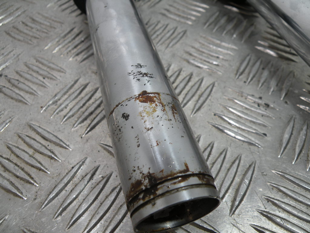 Tube de fourche MBK 50 STUNT 2t -2007-