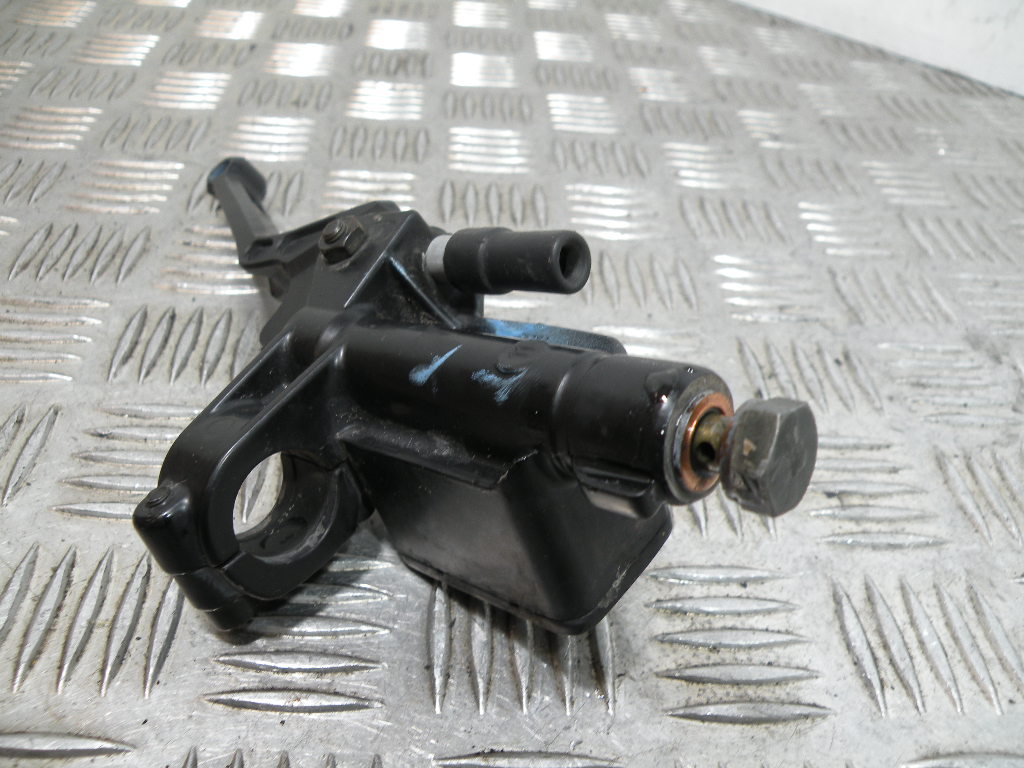 Maître cylindre de frein avant MBK 50 STUNT 2t -2007-