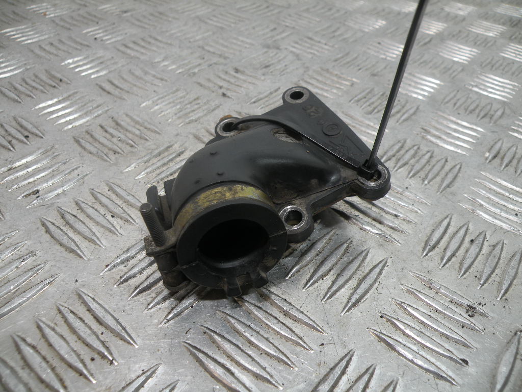 Pipe d’admission avec boîte à clapet MBK 50 STUNT 2t -2007-