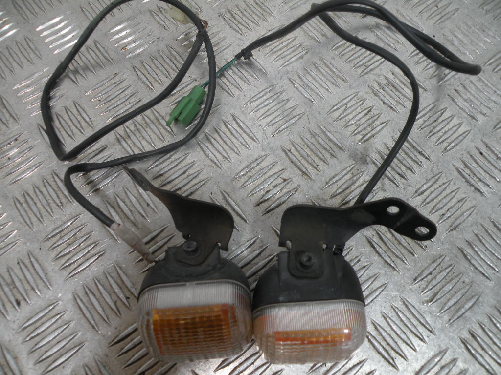 Clignotant avant MBK 50 STUNT 2t -2007-