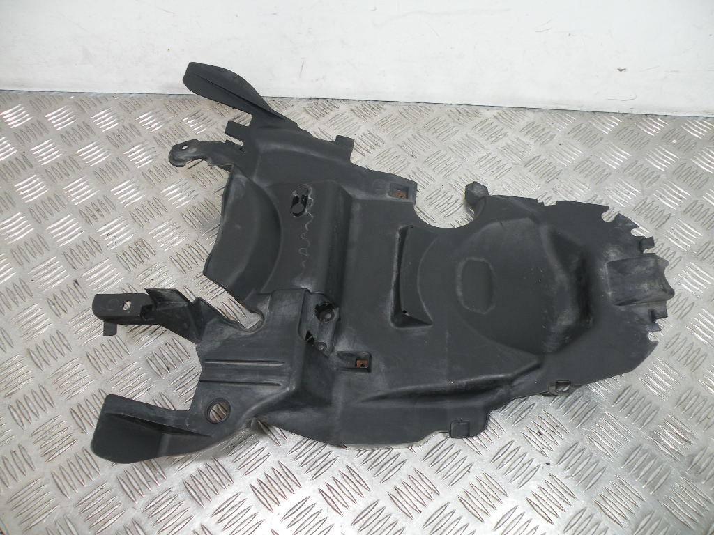 Passage de roue YAMAHA 50 NEOS 4t -2017-