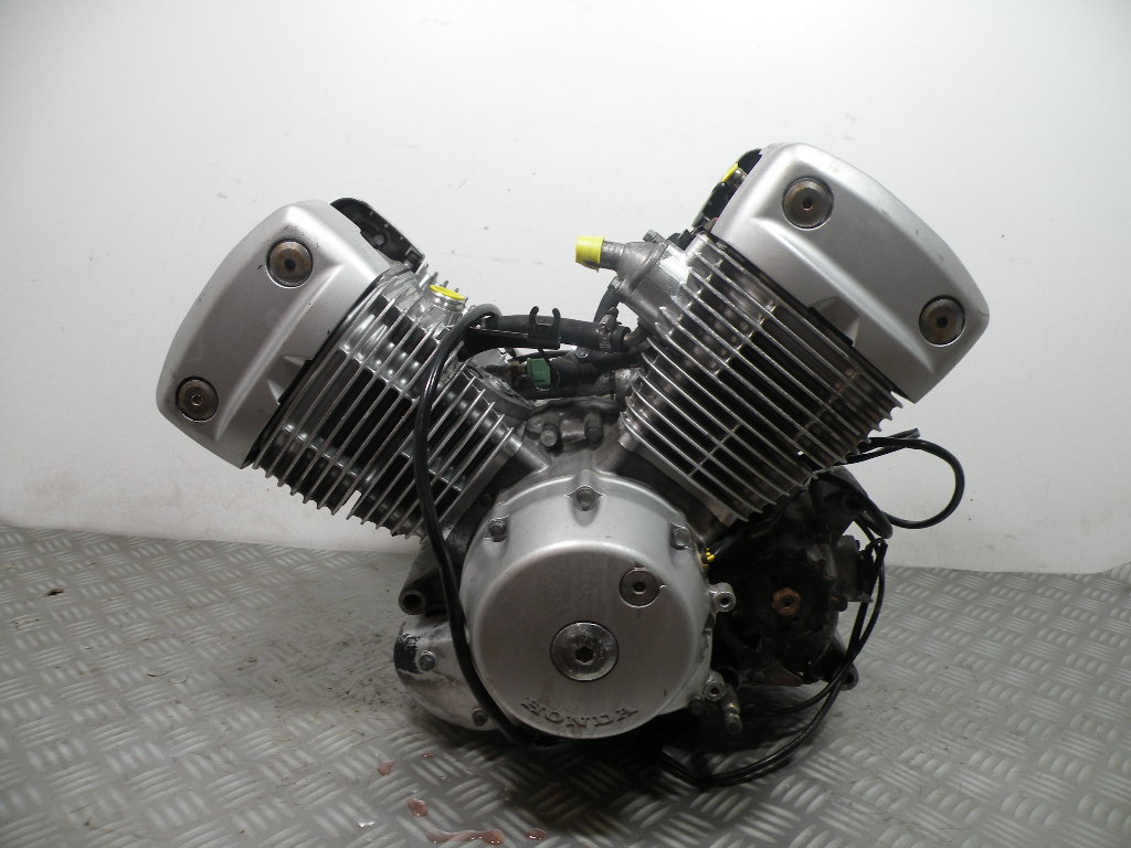 Moteur HONDA 125 SHADOW 4t -2000- (JC29E)(17 110 km)