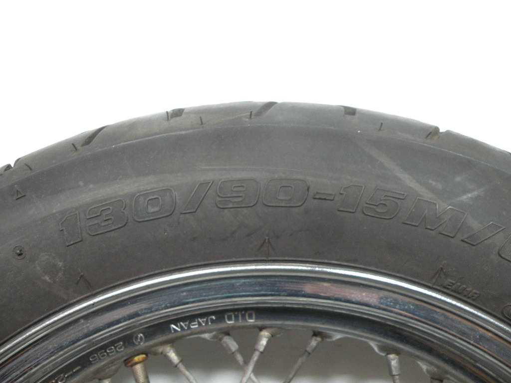 Roue arrière HONDA 125 SHADOW 4t -2000-