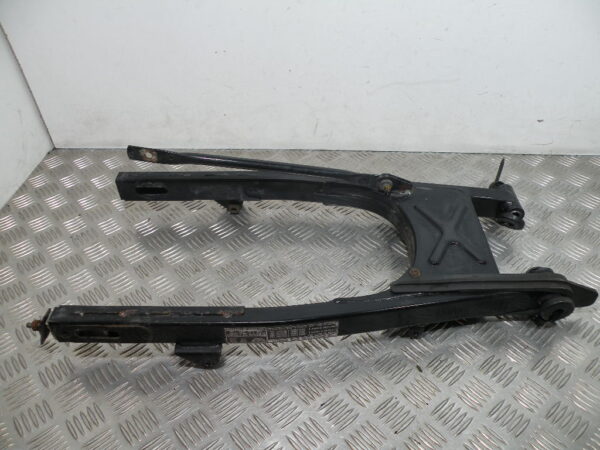 Bras oscillant HONDA 125 SHADOW 4t -2000-