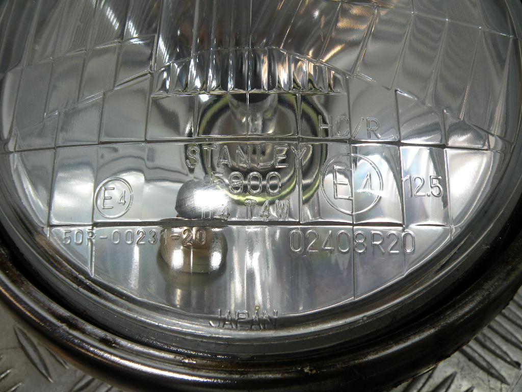 Optique / Phare avant HONDA 125 SHADOW 4t -2000-