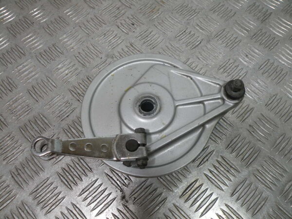 Tambour de frein arrière HONDA 125 SHADOW 4t -2000-