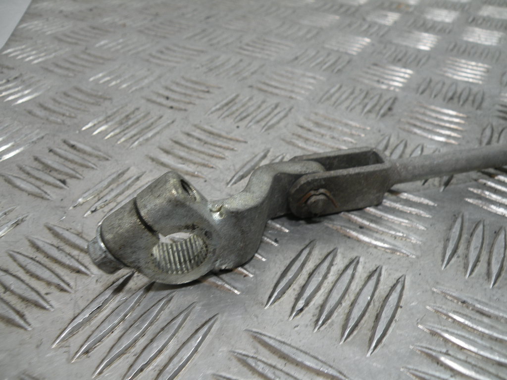 Pédale de frein arrière HONDA 125 SHADOW 4t -2000-