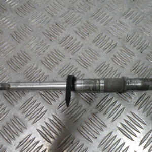 Axe de roue avant HONDA 125 SHADOW 4t -2000-