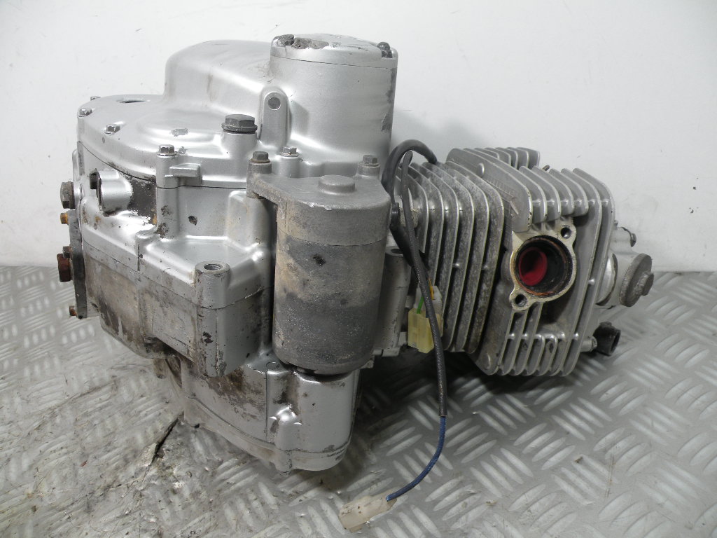 Moteur SUZUKI 125 GN 4t -1994- (F401)(36 472 km)