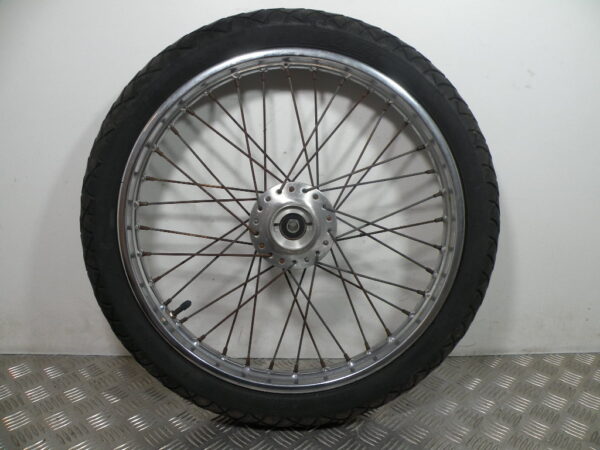 Roue avant SUZUKI 125 GN 4t -1994-