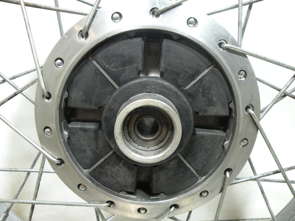 Jante arrière SUZUKI 125 GN 4t -1994-