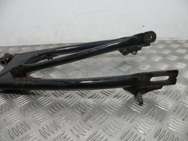 Bras oscillant SUZUKI 125 GN 4t -1994-