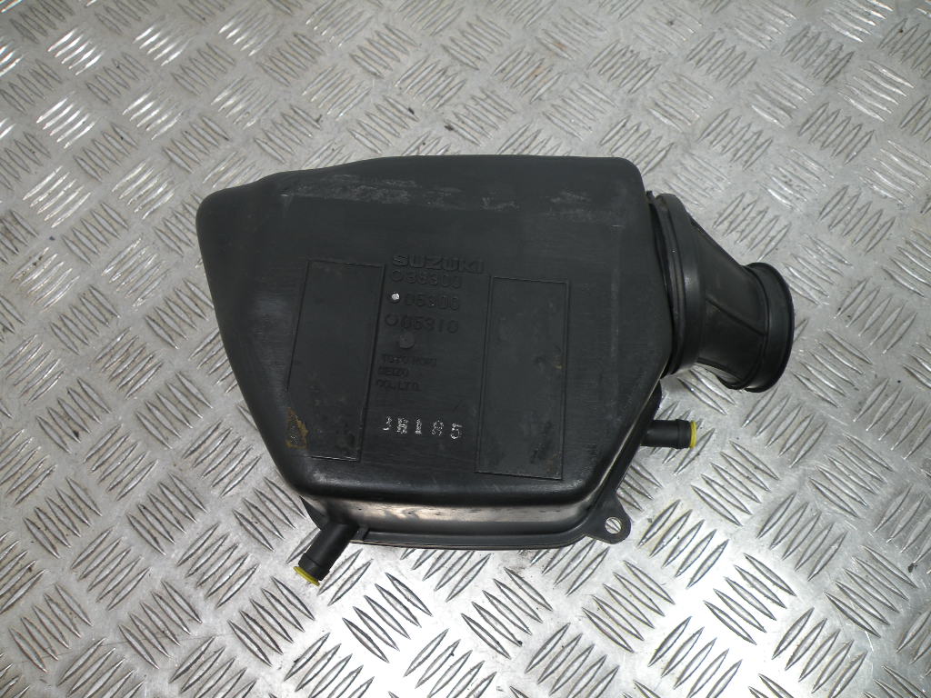 Boîte à air SUZUKI 125 GN 4t -1994-