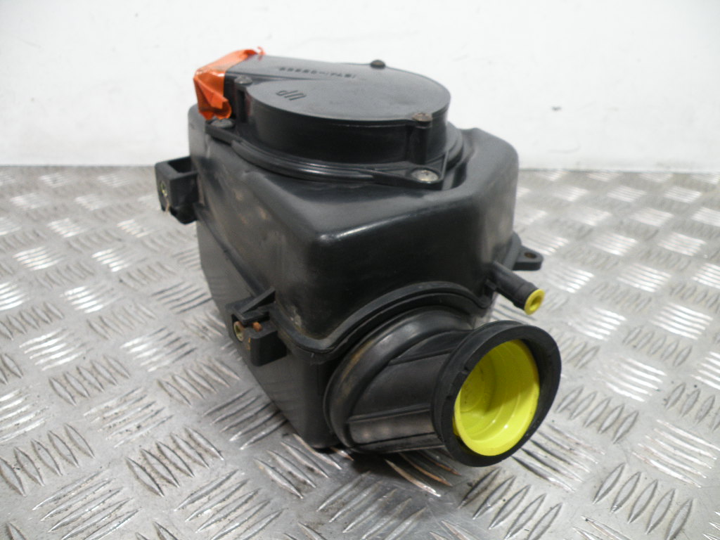 Boîte à air SUZUKI 125 GN 4t -1994-