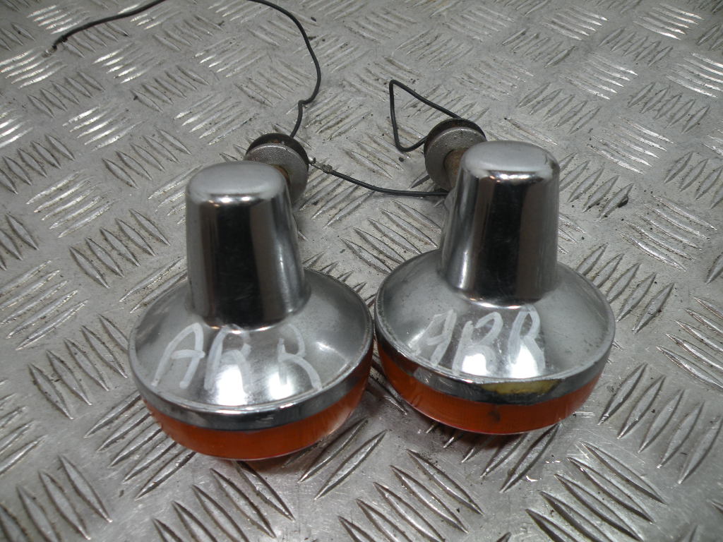 Clignotant arrière SUZUKI 125 GN 4t -1994-