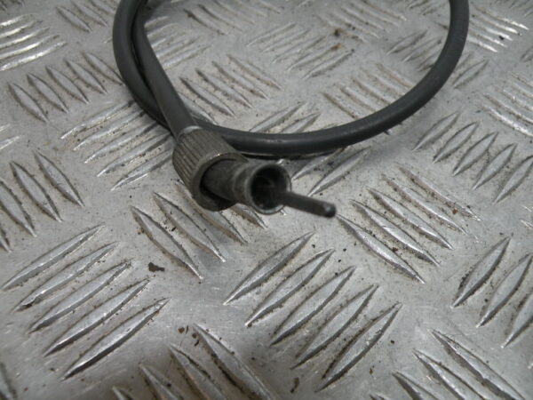 Cable compteur SUZUKI 125 GN 4t -1994-