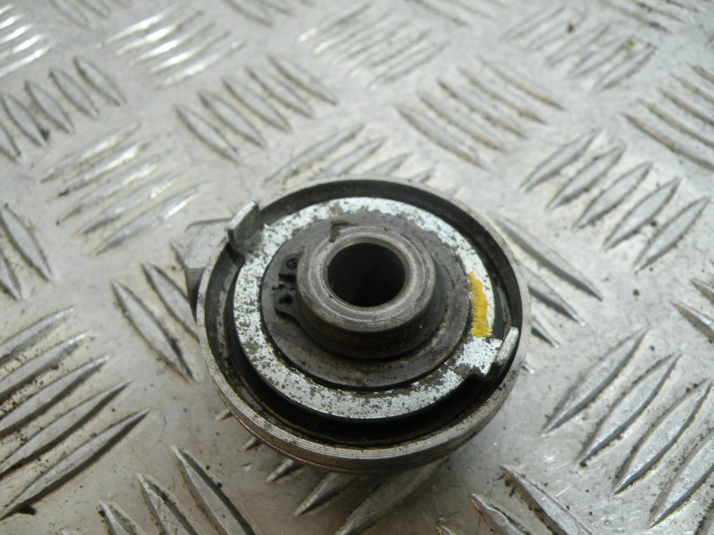 Entraîneur compteur SUZUKI 125 GN 4t -1994-