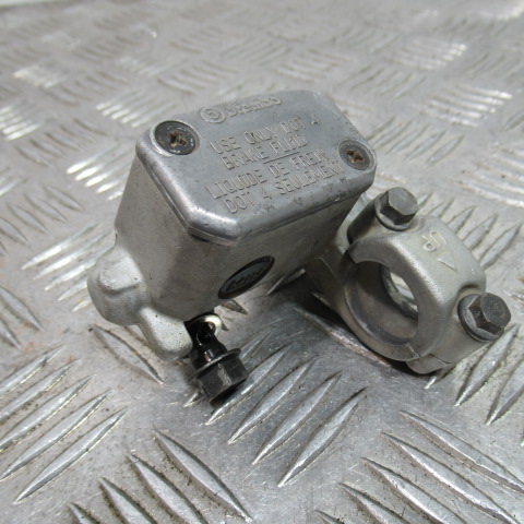 Maitre cylindre frein avant HONDA 150 CRF – 2008 –
