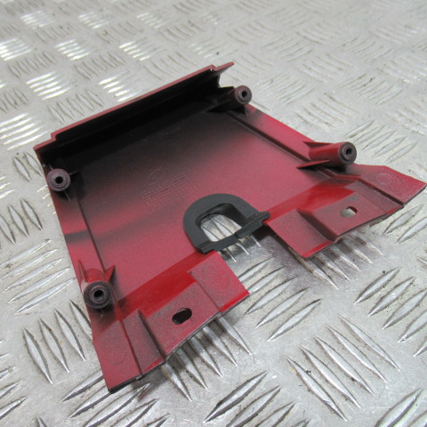 Fermeture carénage arrière YAMAHA 125 YBR – 2009 –