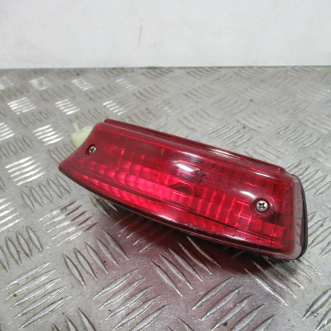 Feu arrière YAMAHA 125 YBR – 2009 –