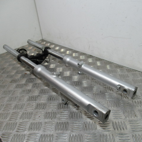 Fourche YAMAHA 125 YBR  – 2009 –