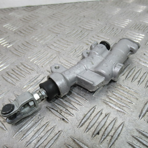 Maitre cylindre frein arrière YAMAHA 85 YZ – 2022 –