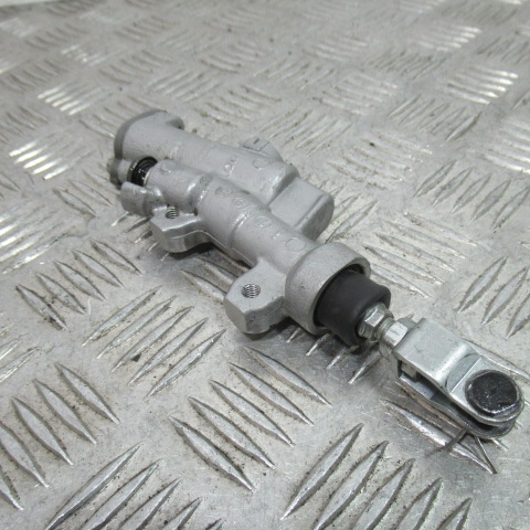 Maitre cylindre frein arrière YAMAHA 85 YZ – 2022 –