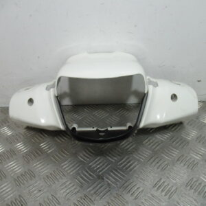 Entourage phare PIAGGIO MEDLEY 125 – 2020 –